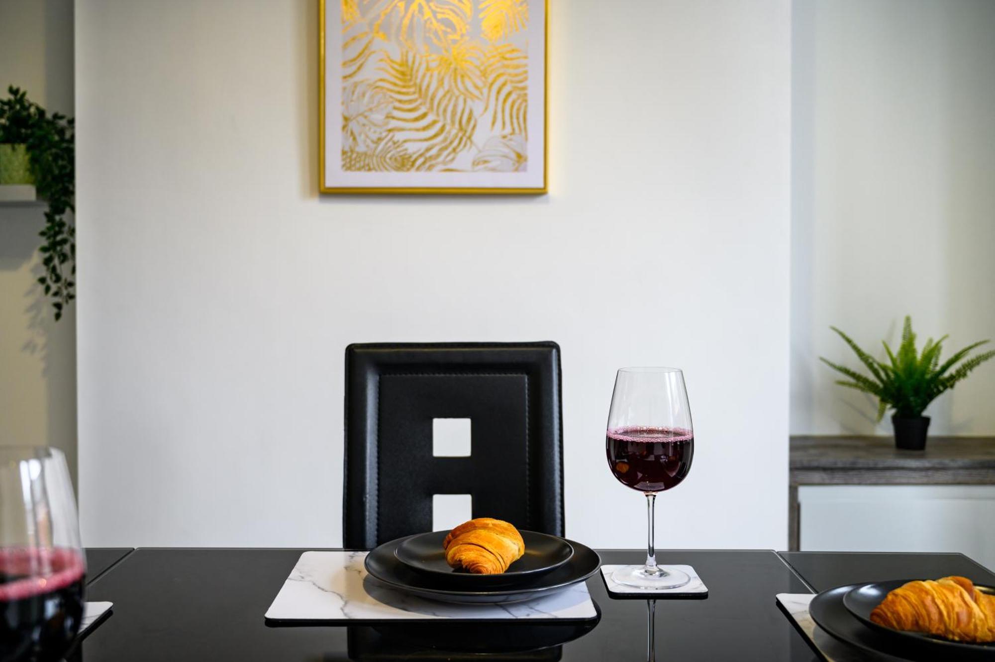 Manchester Serviced Accommodation Northernnightzzz - The Park Bagian luar foto