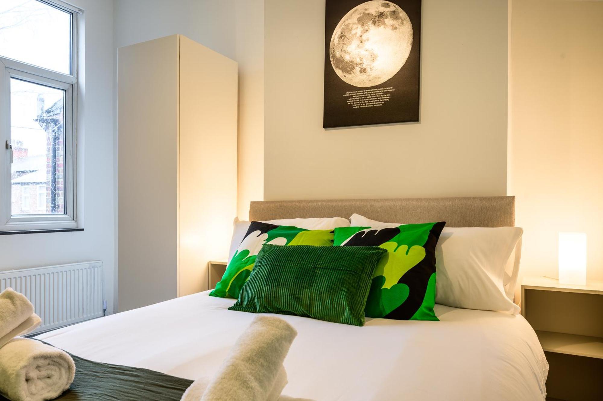Manchester Serviced Accommodation Northernnightzzz - The Park Bagian luar foto
